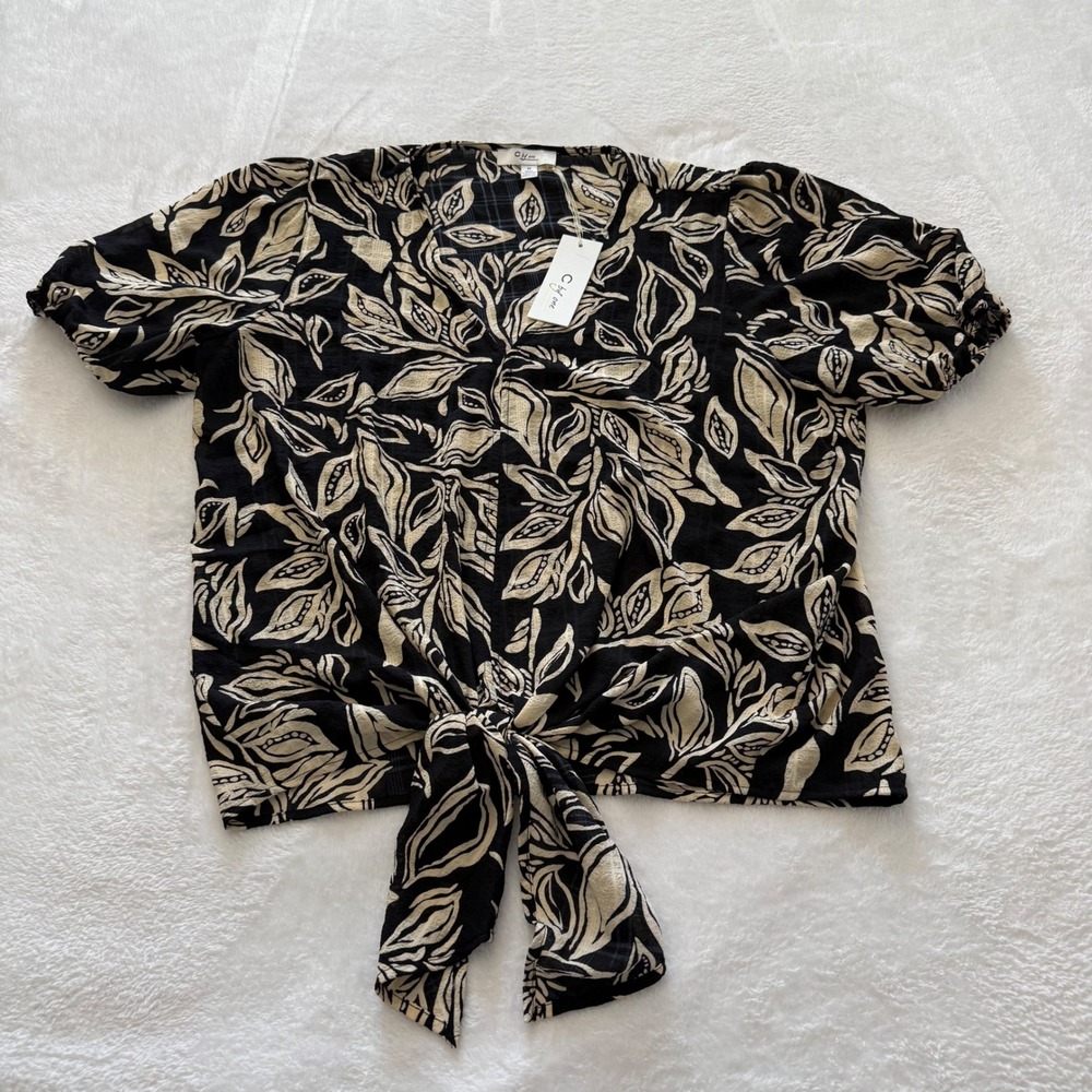 C By One Leaf Print Tie Front Blouse Womens 1X Black‎ Tan Boho Short Sleeve NWT
